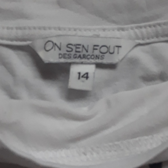 T shirt - Picture 2 of 2